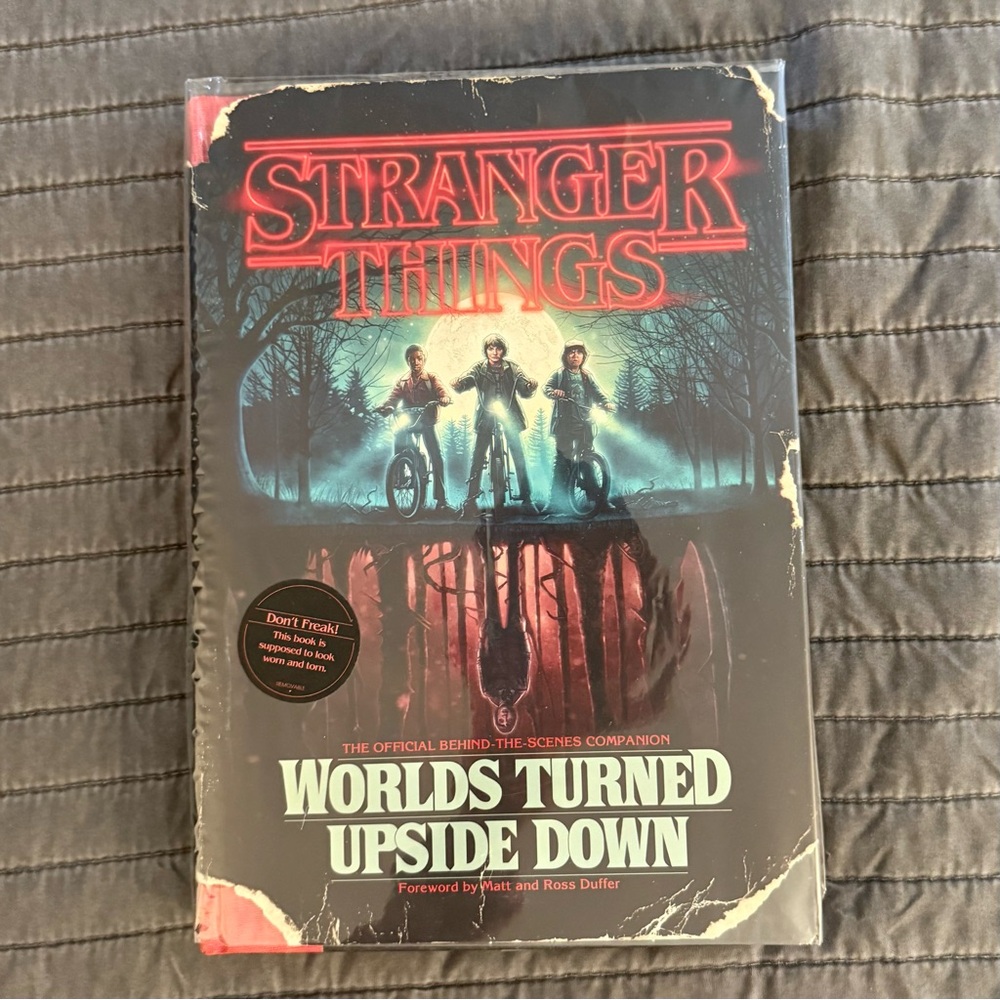 Stranger Things Book - Worlds Turned Upside Down